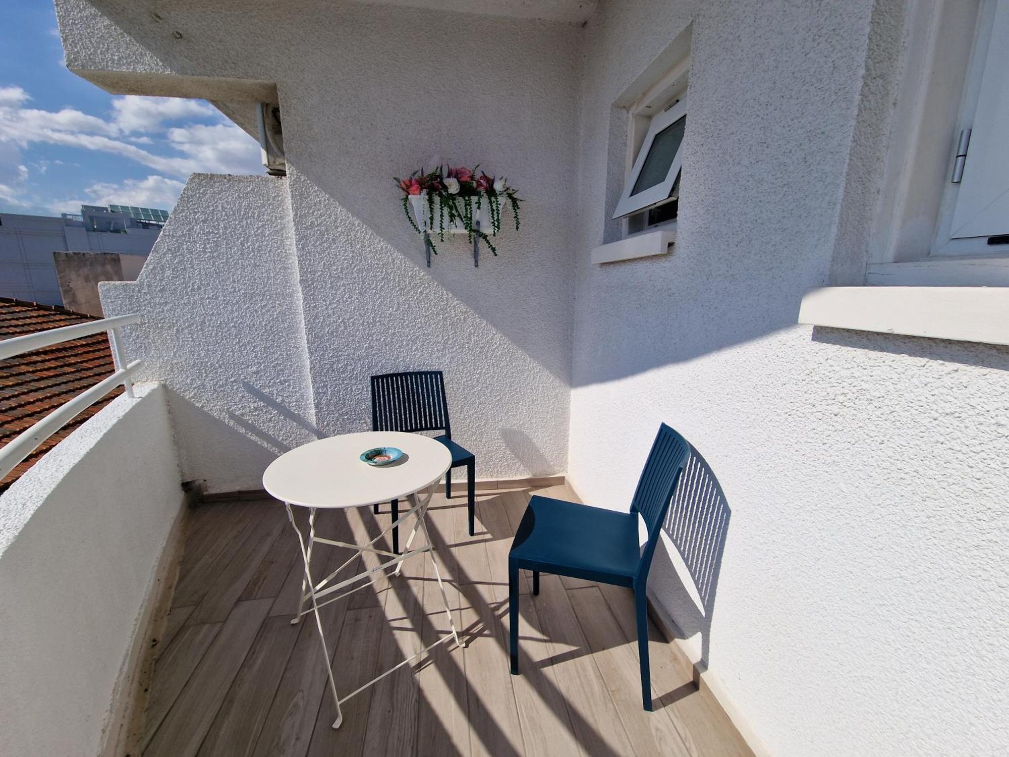 Kitieos Central Apts 100M From Finikoudes Beach Larnaca Exterior foto